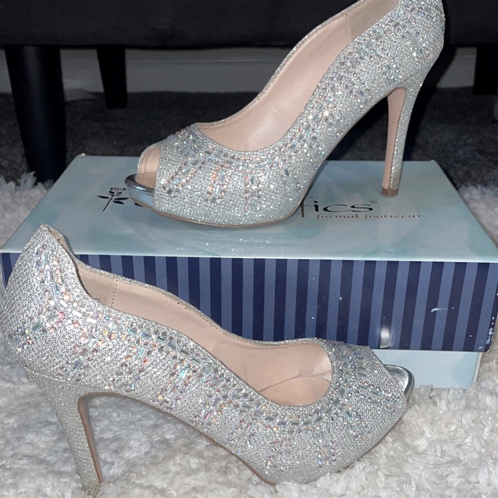 Formal Silver 2 1/2 inch Heels!